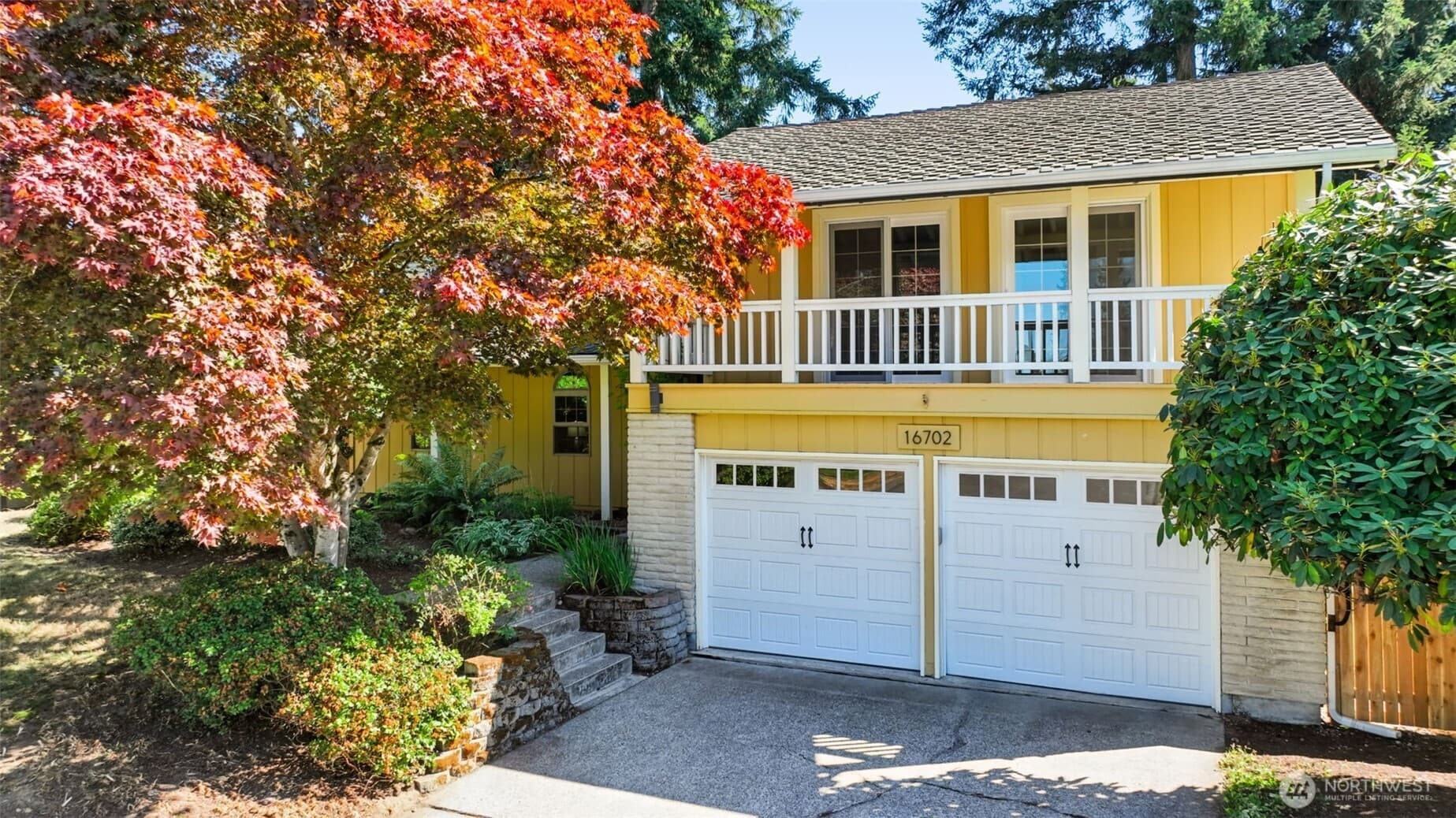 16702 143rd Avenue SE — golf course home near Washington golf community, Washington